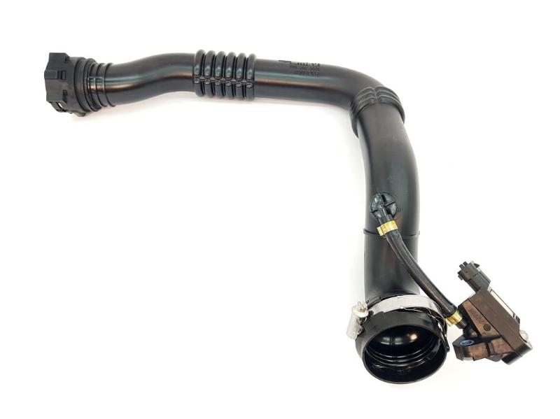 TUBO FLEXIBLE DE AIRE RENAULT 8200551942 1 TUBO FLEXIBLE DE AIRE RENAULT 8200551942
