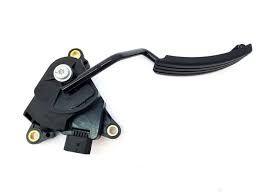 POTENCIOMETRO DEL ACELERADOR ORIGINAL RENAULT 8200159645 L42127 411300128 1 POTENCIOMETRO DEL ACELERADOR ORIGINAL RENAULT 8200159645 L42127 411300128