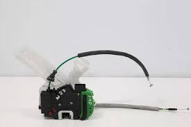 CERRADURA DE PUERTA TRASERA DERECHA 814203Z010 1 CERRADURA DE PUERTA TRASERA DERECHA 814203Z010