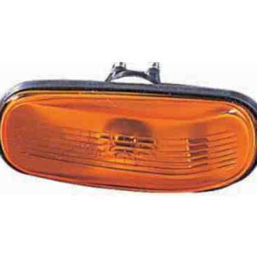 GRU.OPT. LATERAL I=D AMBAR SAAB 9000 CD 4P 15830039