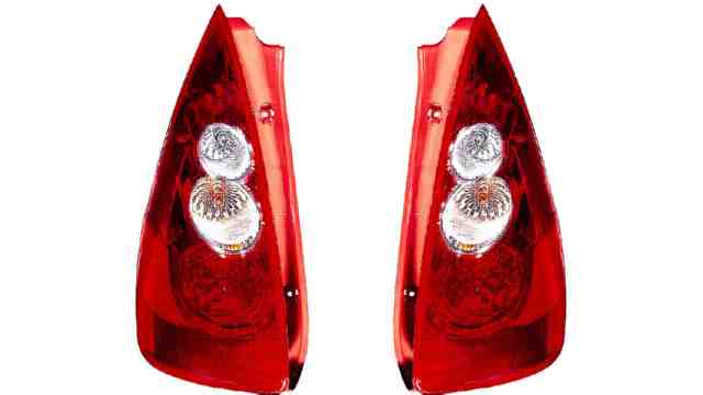 GRU.OPTICO TRASERO IZQUIERDO ROJO-BLA MAZDA 5 16483531 1 GRU.OPTICO TRASERO IZQUIERDO ROJO-BLA MAZDA 5 16483531