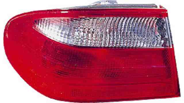 GRU.OPT.TRAS.EXT.IZQUIERDO BLAN-ROJO MERCEDES W210 "E" Class Berlina 16502631 1 GRU.OPT.TRAS.EXT.IZQUIERDO BLAN-ROJO MERCEDES W210 "E" Class Berlina 16502631
