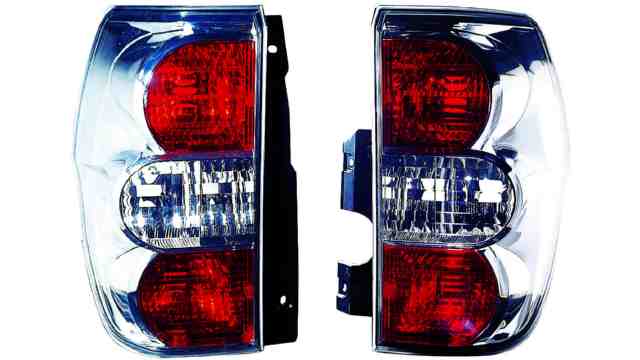 GR.OP.TR.I.BLANCO-ROJO SUZUKI GRAND VITARA 3P 16884331 1 GR.OP.TR.I.BLANCO-ROJO SUZUKI GRAND VITARA 3P 16884331