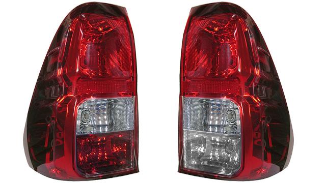 PILOTO TRAS.DCH. TOYOTA HILUX 16908612 1 PILOTO TRAS.DCH. TOYOTA HILUX 16908612