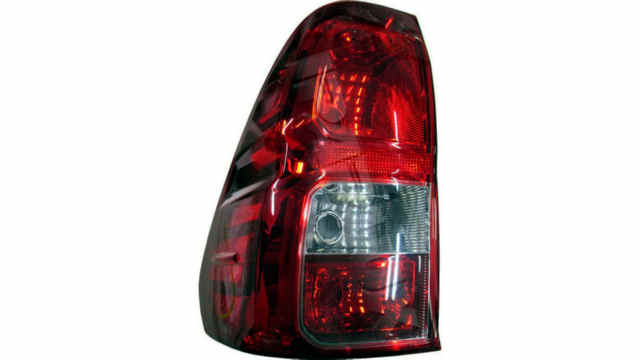 G.OP.TRAS.D.BLANCO.ROJO.EXT. TOYOTA HILUX 16908622 1 G.OP.TRAS.D.BLANCO.ROJO.EXT. TOYOTA HILUX 16908622